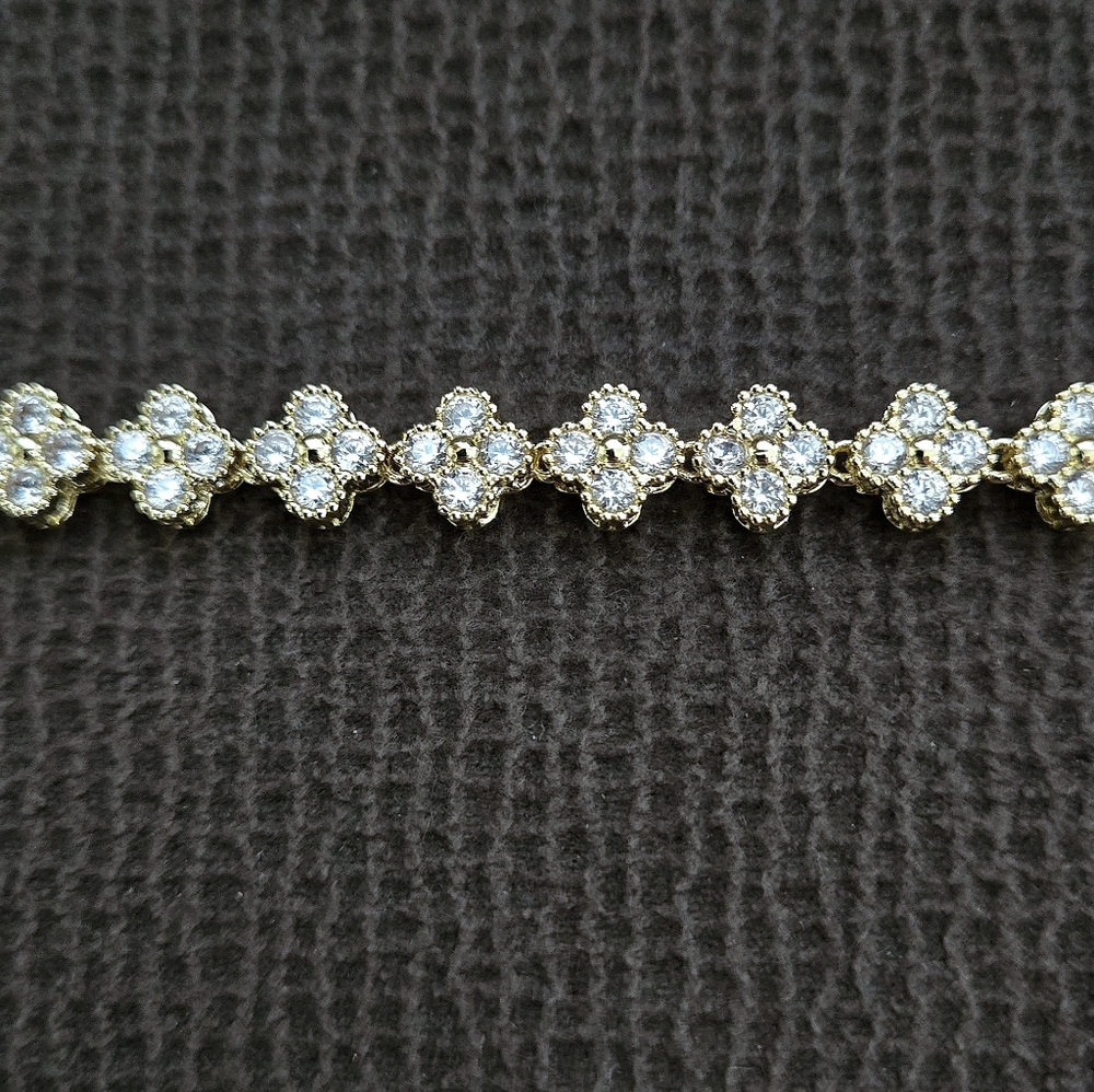 Gemelli👭 "Annie" Gold💛 Clovers🍀 Bracelet - NWT - Picture 11 of 16